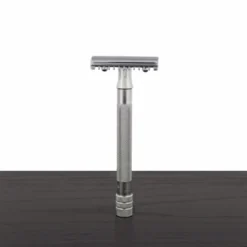 Merkur 25C Long Handle Safety Razor, Open Tooth