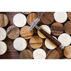 WCS Natural Collection Razor 37W, Rosewood -Men's Shaving Products Store WCS Natural Collection Razor 37W Rosewood WCS Exclusive Closed Comb Lithe 7